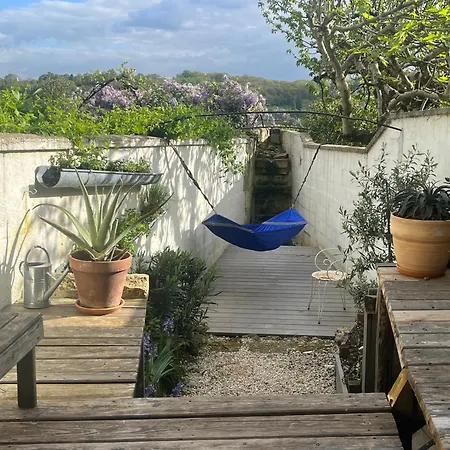 Les Jardins Suspendus Homestay *